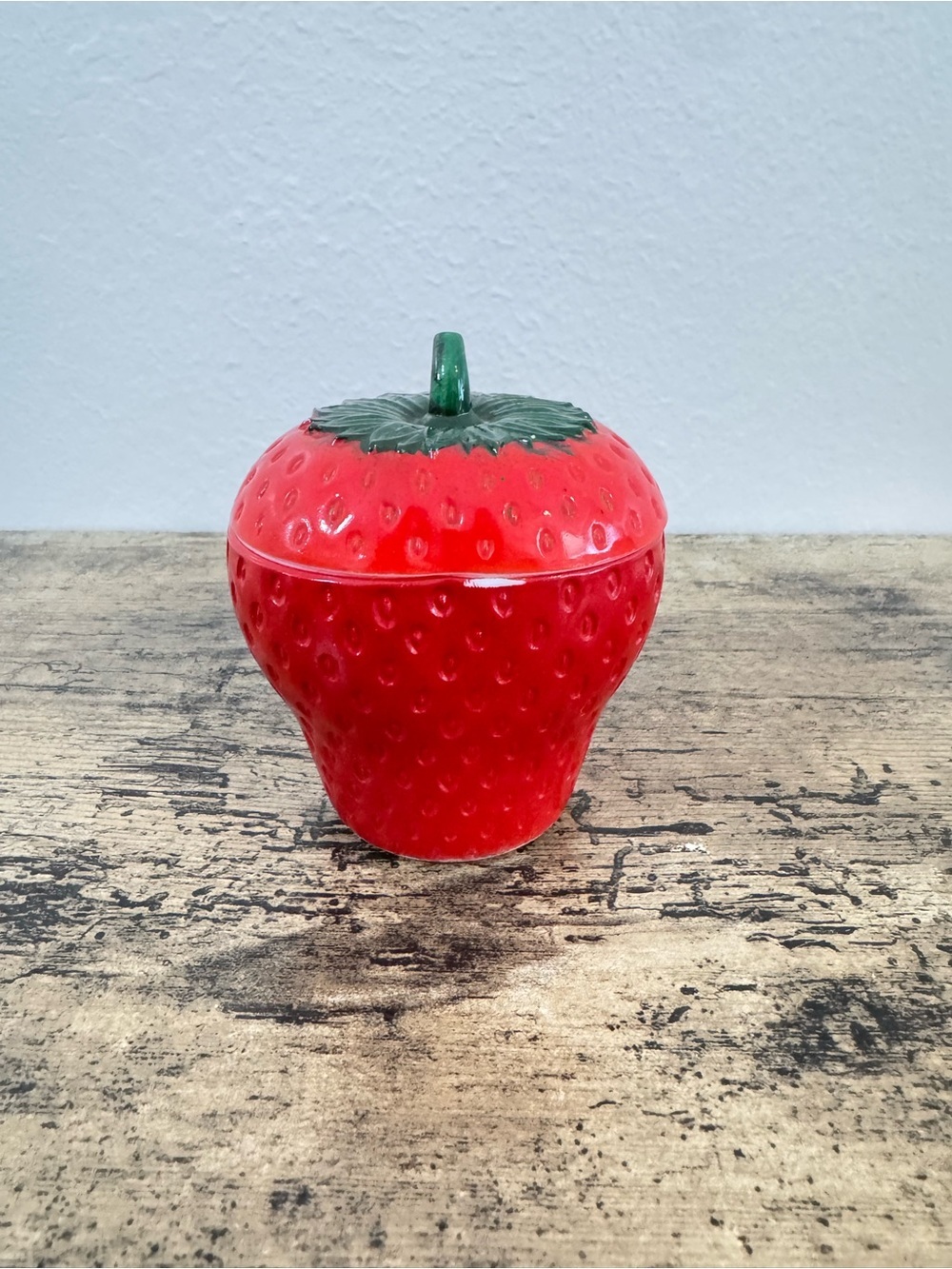 Strawberry Glass Dish with Lid | Red Strawberry Trinket Box - Picture 5 of 10